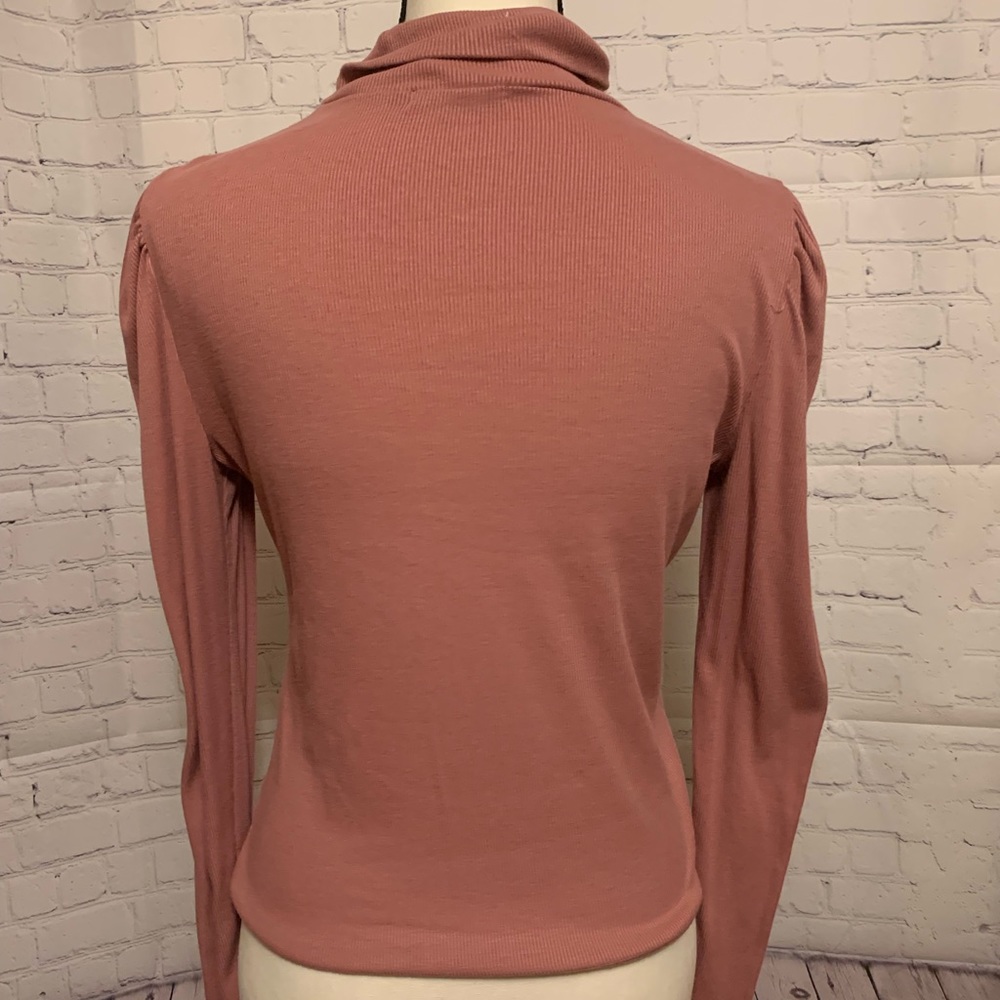 FASHIONNOVA Mauve Ruffled Shoulder Top! - Picture 10 of 10